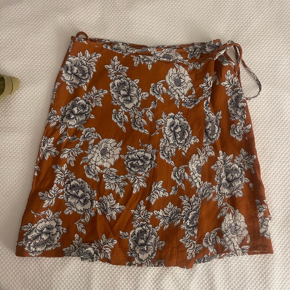 Reformation Brown and White Floral Mini Skirt